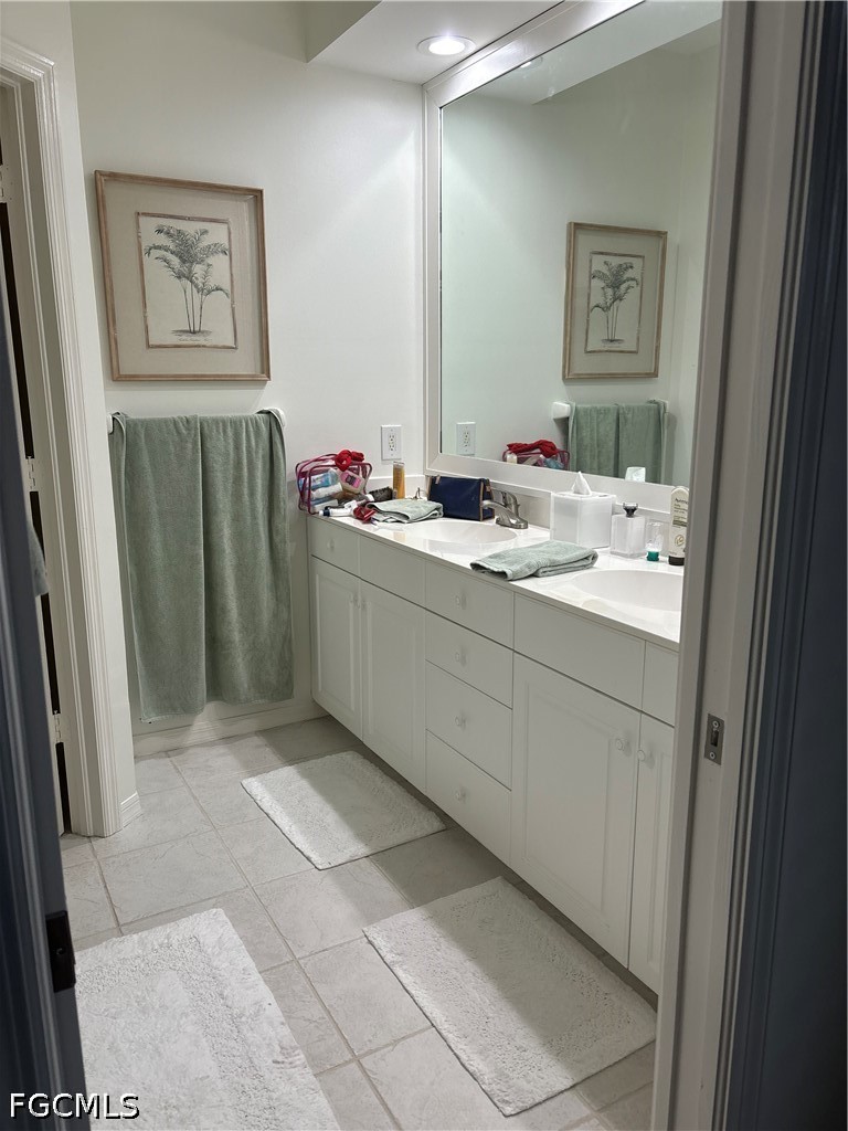 2 Bed Condominium for Sale in Suntide On Tenth, FL, $10,000 — photo 7