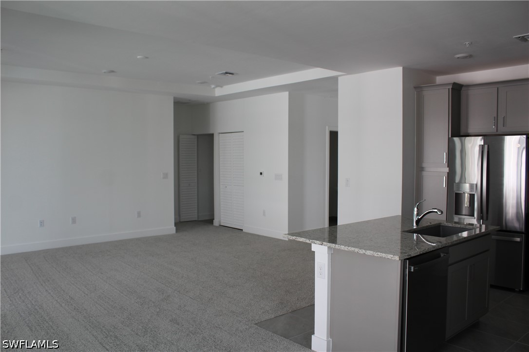 3 Bed Quadruplex for Sale in Villa Maria Condo, FL, $2,800 — photo 7