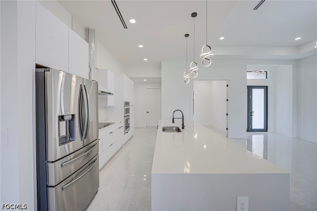 3 Bed SingleFamilyResidence for Sale in Lehigh Acres, FL — photo 7