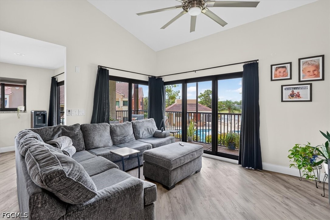 3 Bed Pool Home for Sale in Pines, photo 7