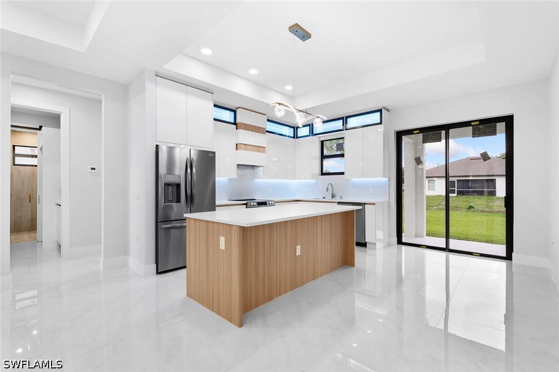 3 Bed SingleFamilyResidence for Sale in Lehigh Acres, FL — photo 7