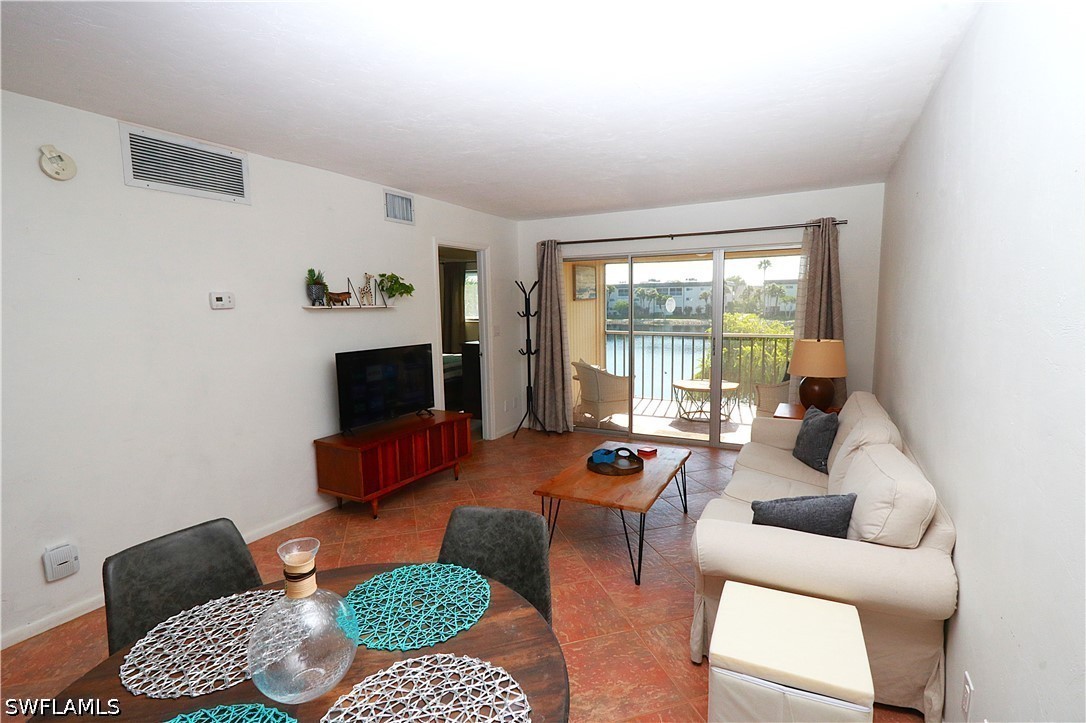 2 Bed Waterfront Home for Sale in Naples, FL, $1,650 — photo 7