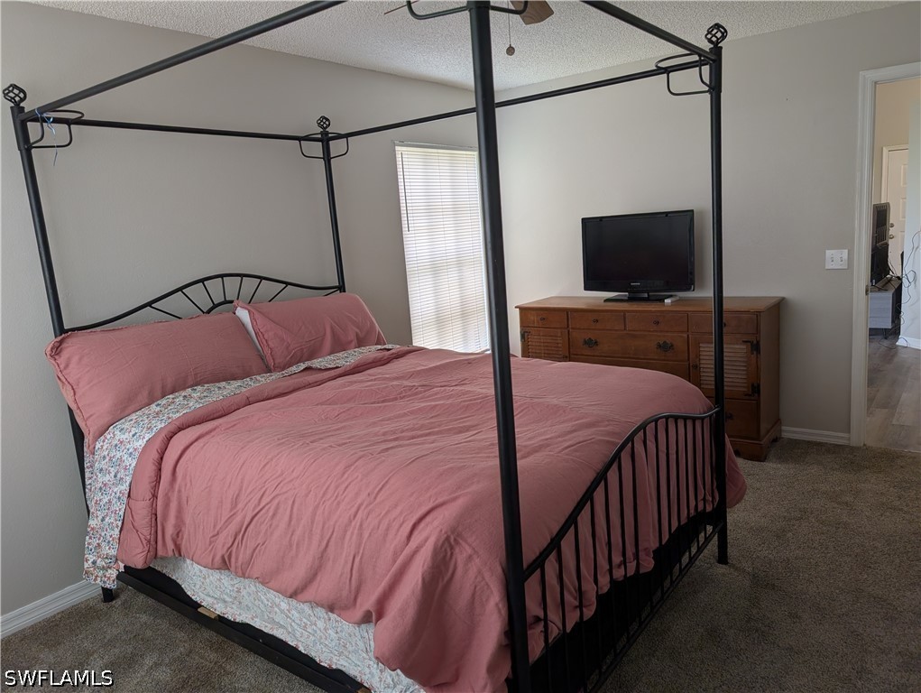 2 Bed SingleFamilyResidence for Sale in Fort Myers, FL — photo 7