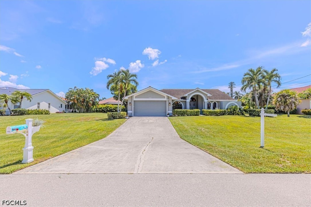 3 Bed Pool Home for Sale in Cape Coral, photo 7