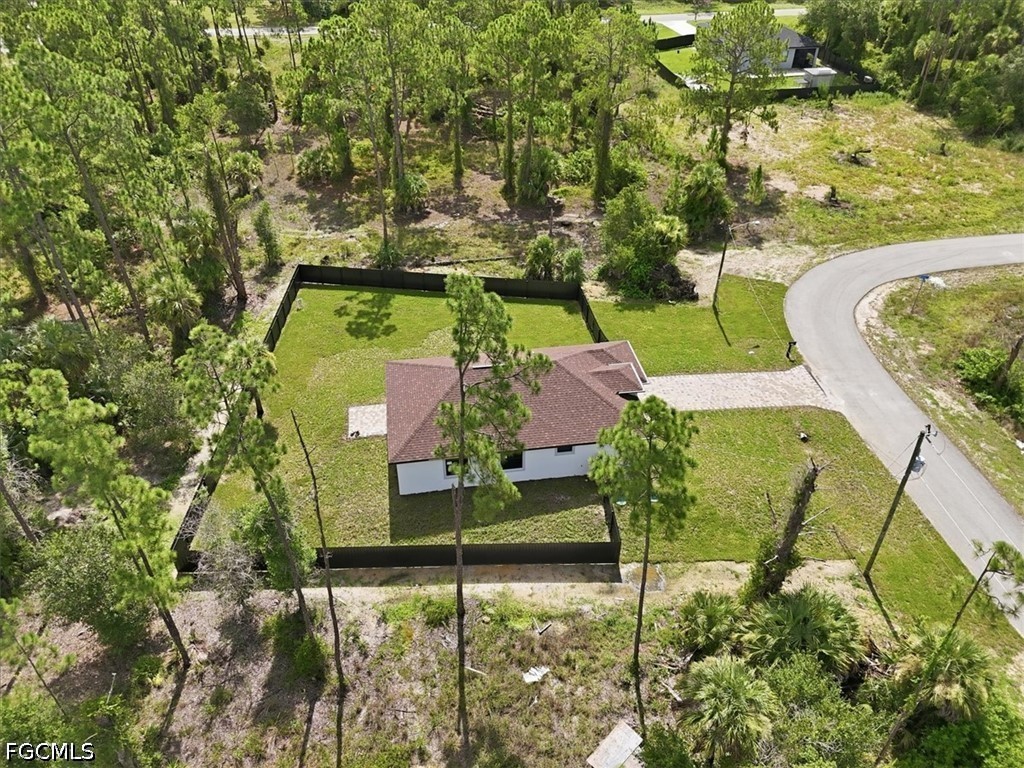 3 Bed SingleFamilyResidence for Sale in Not Applicable, FL — photo 7