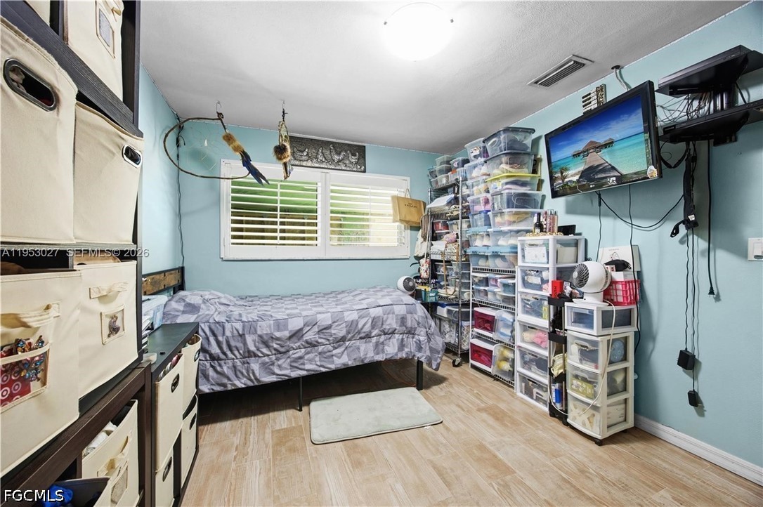 4 Bed SingleFamilyResidence for Sale in Cape Coral, FL — photo 7