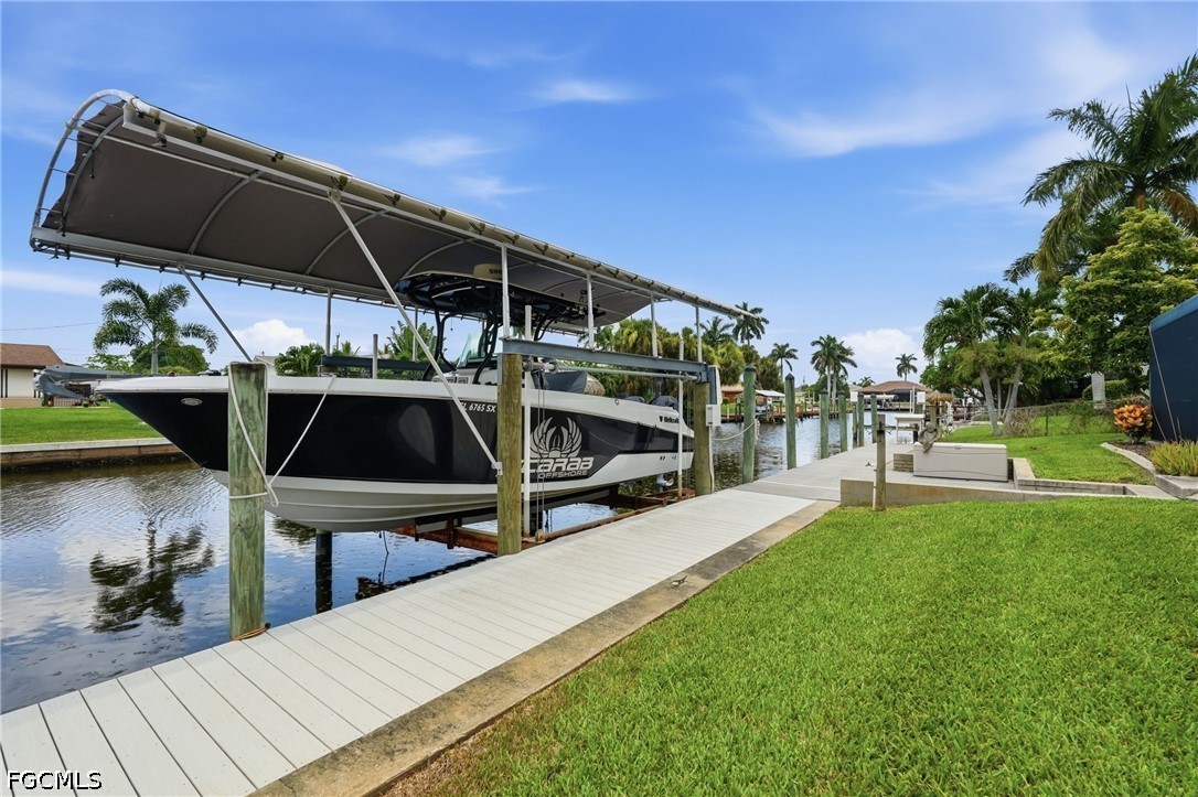 3 Bed Pool Home for Sale in Cape Coral, photo 7