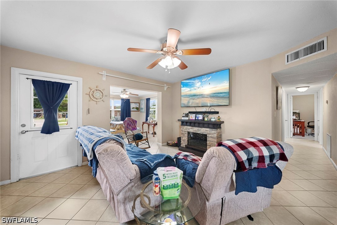 3 Bed SingleFamilyResidence for Sale in Lehigh Acres, FL — photo 7