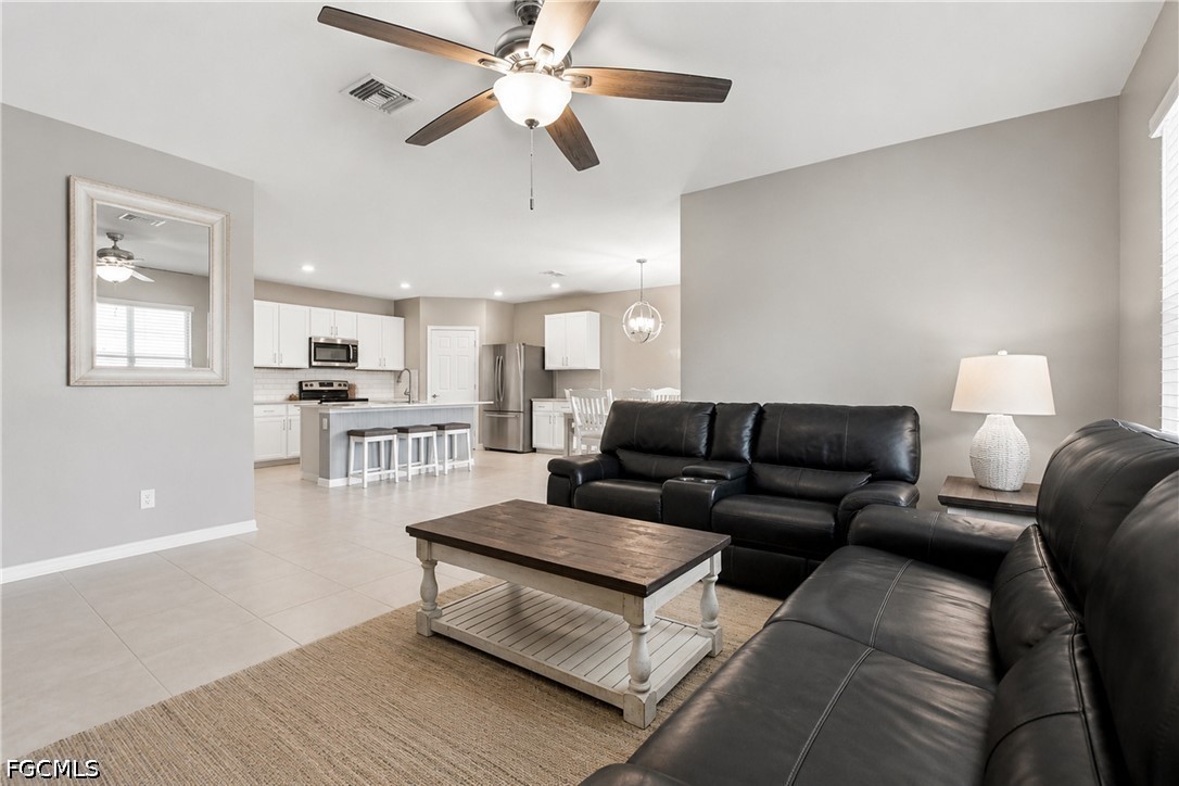 4 Bed Pool Home for Sale in Entrada, photo 7