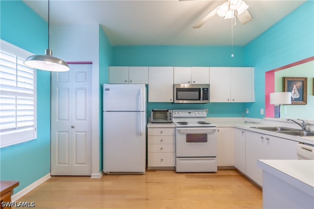 2 Bed Waterfront Home for Sale in Naples, photo 7
