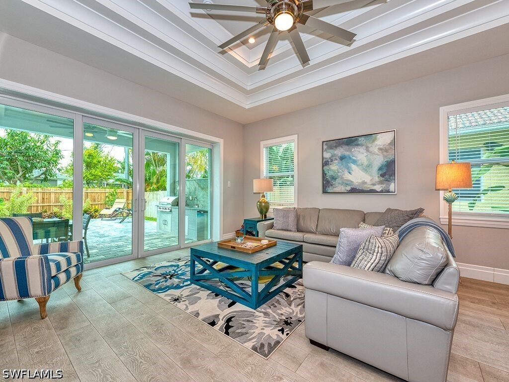 3 Bed Pool Home for Sale in Naples Park, photo 7