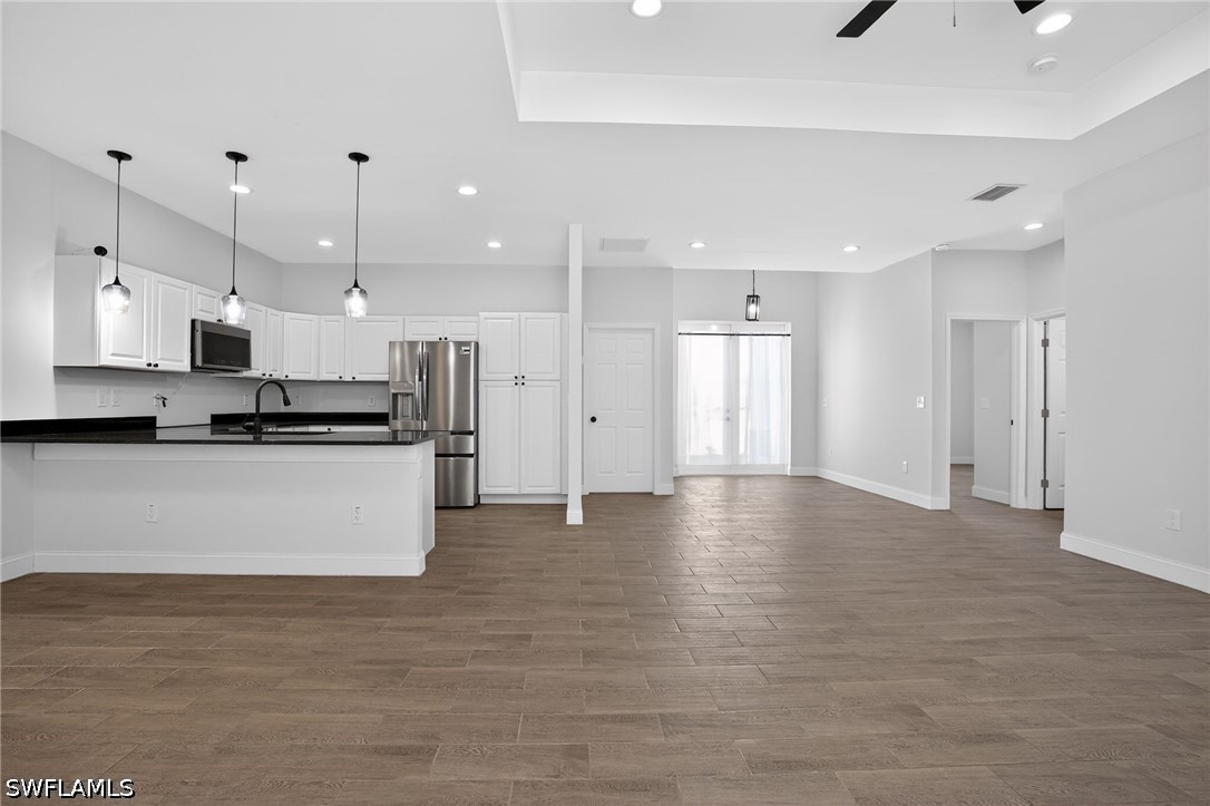3 Bed SingleFamilyResidence for Sale in Lehigh Acres, photo 7