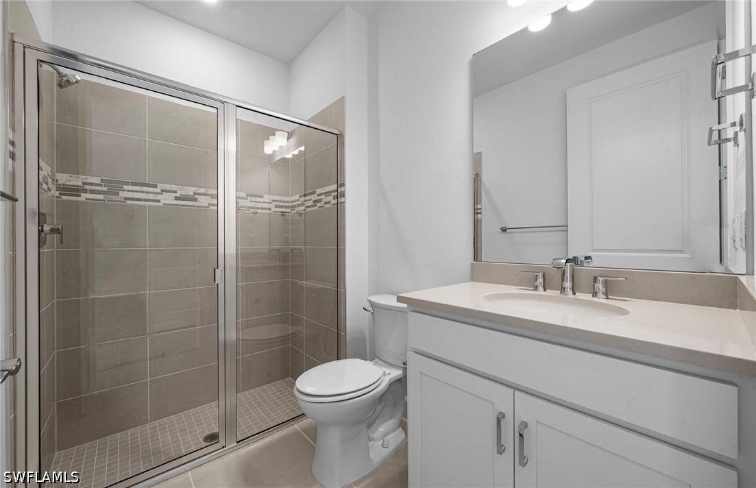3 Bed Pool Home for Sale in Country Club, photo 7