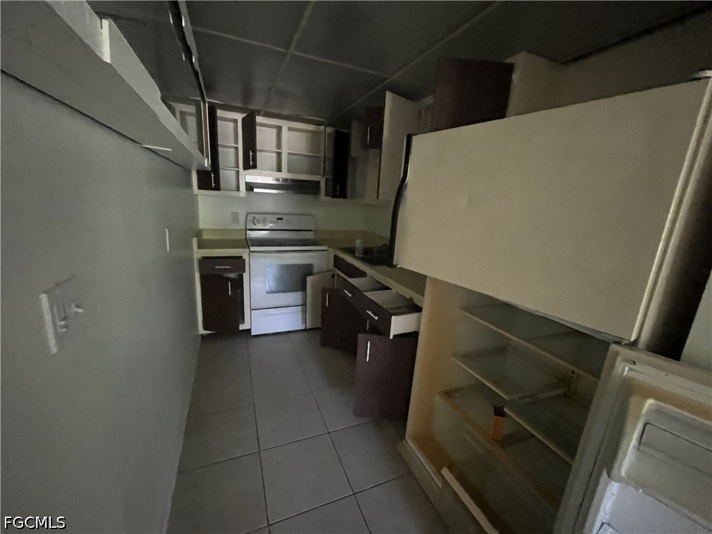 5 Bed Quadruplex for Sale in North Fort Myers, photo 7