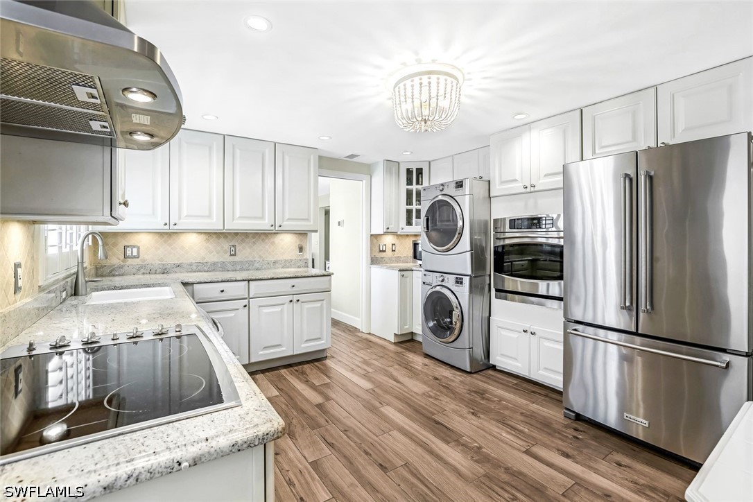 2 Bed Waterfront Home for Sale in Marina Manor, photo 7