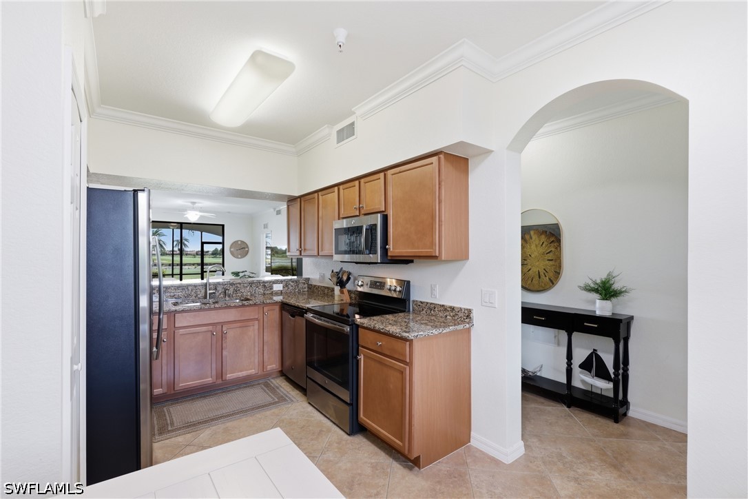 2 Bed Waterfront Home for Sale in Bonita Springs, photo 7