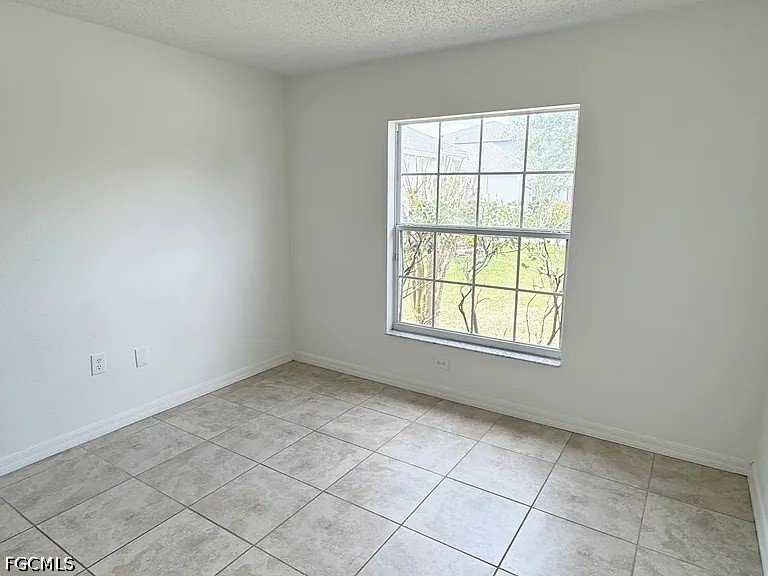 3 Bed SingleFamilyResidence for Sale in Orlando, photo 7