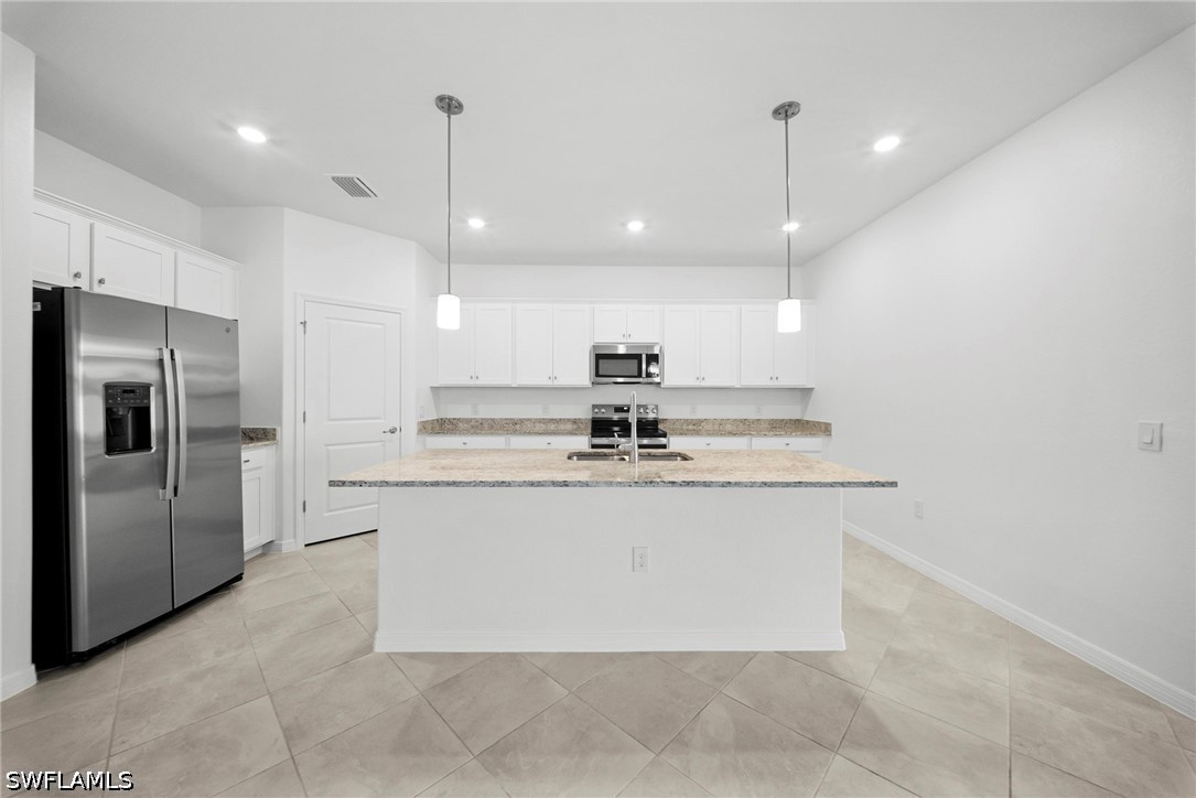 4 Bed SingleFamilyResidence for Sale in Portico, photo 7