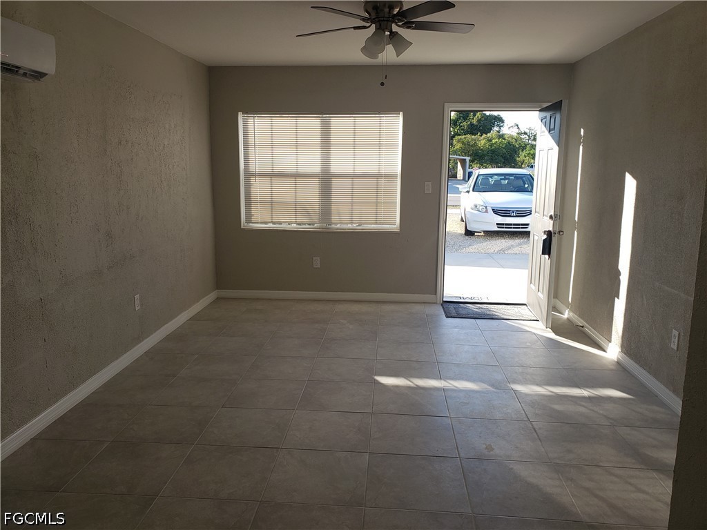 1 Bed Duplex for Sale in Fort Myers, photo 7