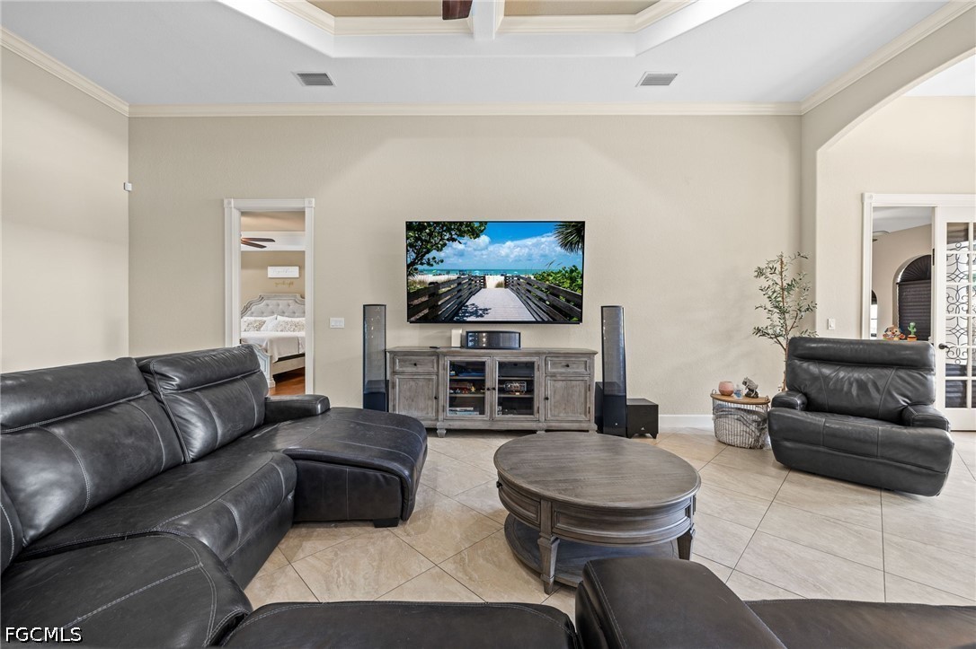 3 Bed Pool Home for Sale in Cape Coral, photo 7