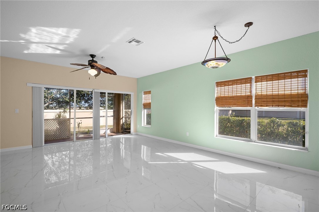 2 Bed Townhouse for Sale in Olympia Pointe, photo 7