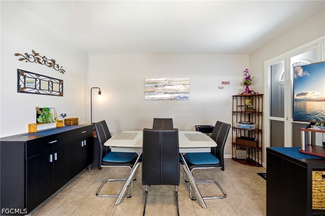 2 Bed Attached for Sale in Lehigh Acres, photo 7