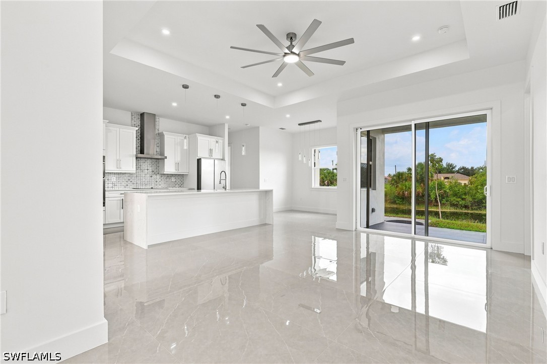 3 Bed Waterfront Home for Sale in Cape Coral, photo 7