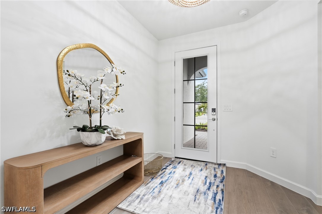 3 Bed Pool Home for Sale in Verdana Village, photo 7