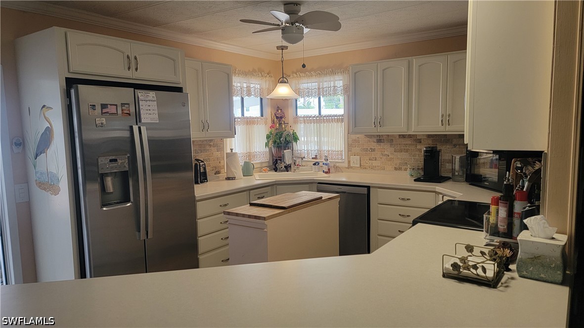 2 Bed ManufacturedHome for Sale in Spring Creek Village, photo 7