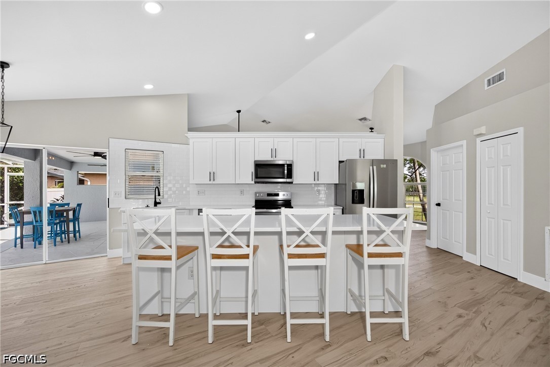3 Bed Pool Home for Sale in San Carlos Park, photo 7