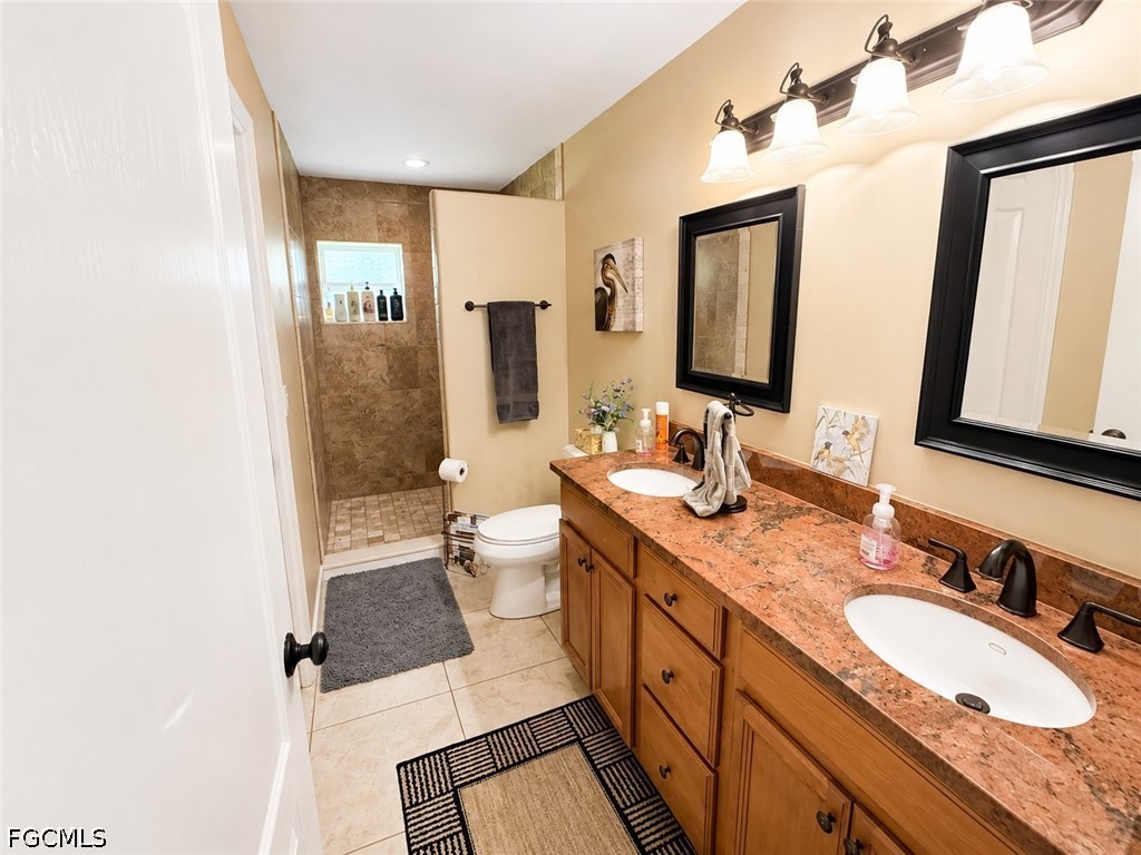 4 Bed Pool Home for Sale in Cape Coral, photo 7