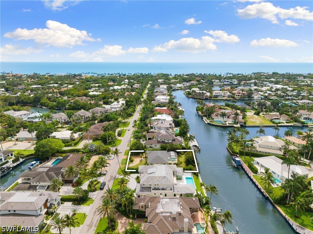 3 Bed Pool Home for Sale in Aqualane Shores, photo 7