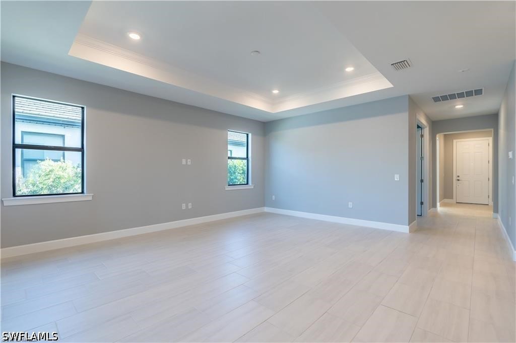 4 Bed Pool Home for Sale in Verdana Village, photo 7