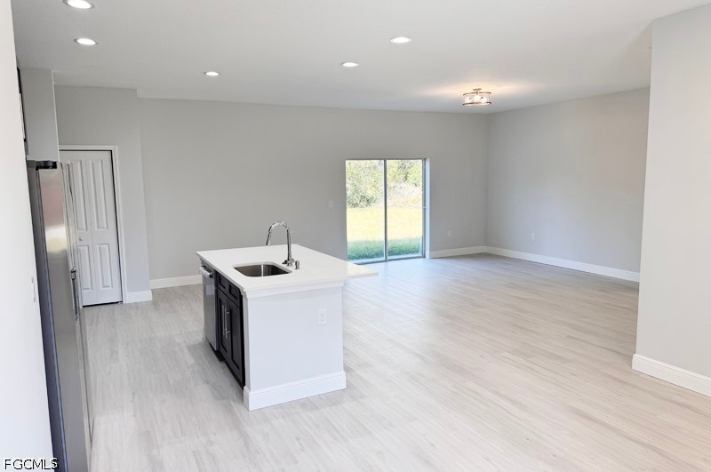 4 Bed SingleFamilyResidence for Sale in Port Charlotte, photo 7