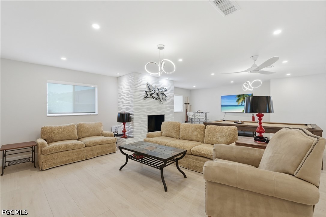 3 Bed Pool Home for Sale in Cape Coral, photo 7