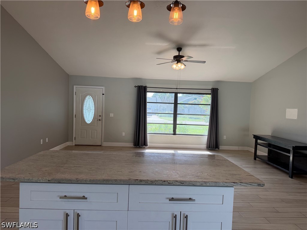 3 Bed SingleFamilyResidence for Sale in San Carlos Park, photo 7