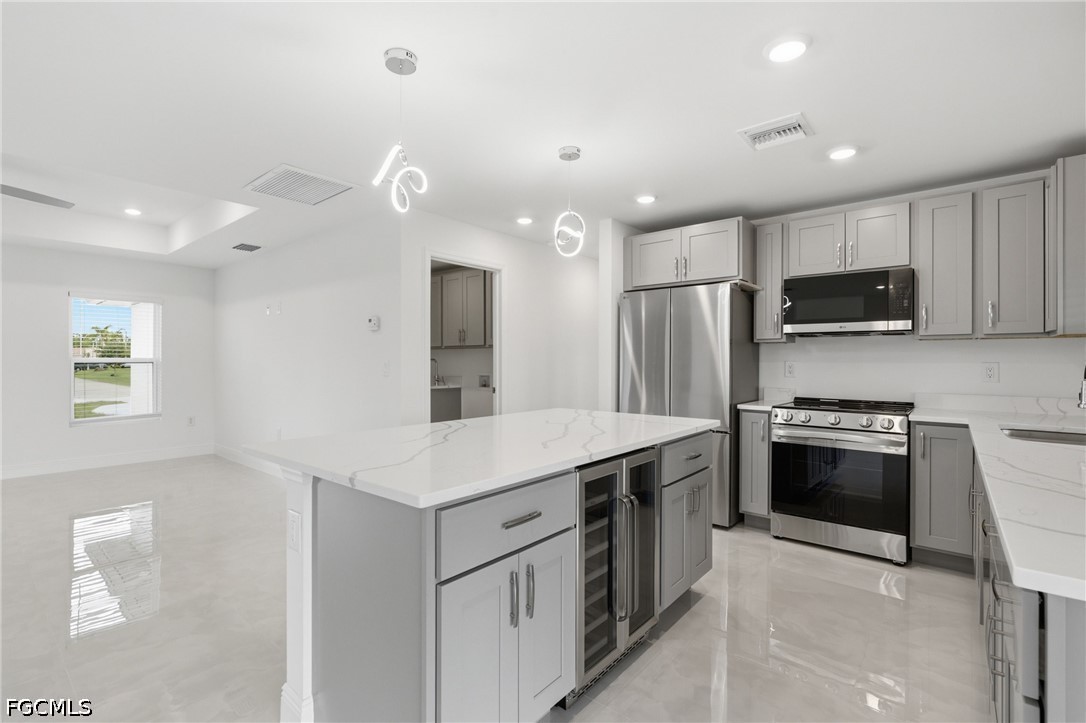 3 Bed SingleFamilyResidence for Sale in Lehigh Acres, photo 7