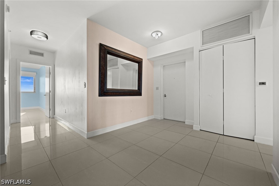 2 Bed Waterfront Home for Sale in Oasis, photo 7
