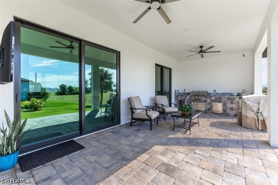 3 Bed SingleFamilyResidence for Sale in Cape Coral, photo 7