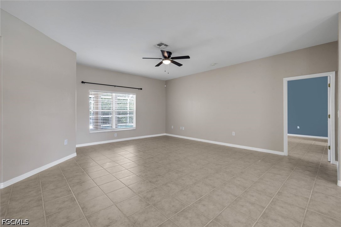 3 Bed Pool Home for Sale in Hawk'S Preserve, photo 7