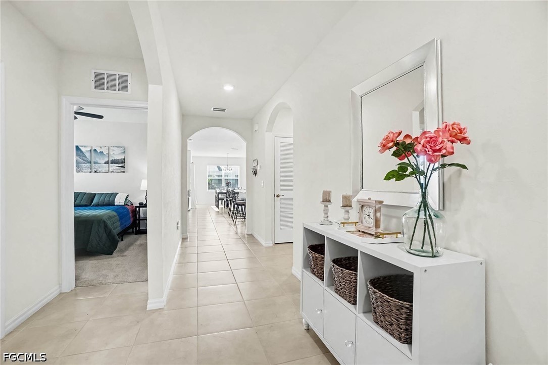 3 Bed SingleFamilyResidence for Sale in Cape Coral, photo 7