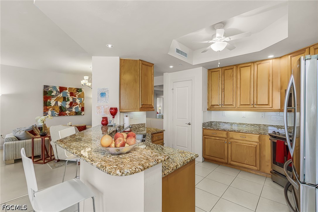 3 Bed Waterfront Home for Sale in Waterside At Bay Beach, photo 7