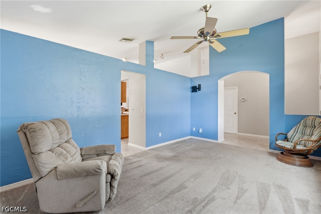 3 Bed Pool Home for Sale in Palmlee Park, photo 7