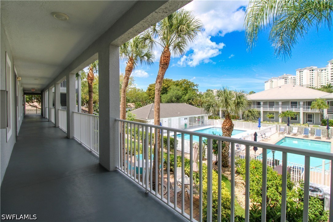3 Bed Condominium for Sale in Vanderbilt Villas, photo 7