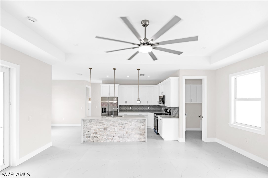 4 Bed SingleFamilyResidence for Sale in Lehigh Acres, photo 7