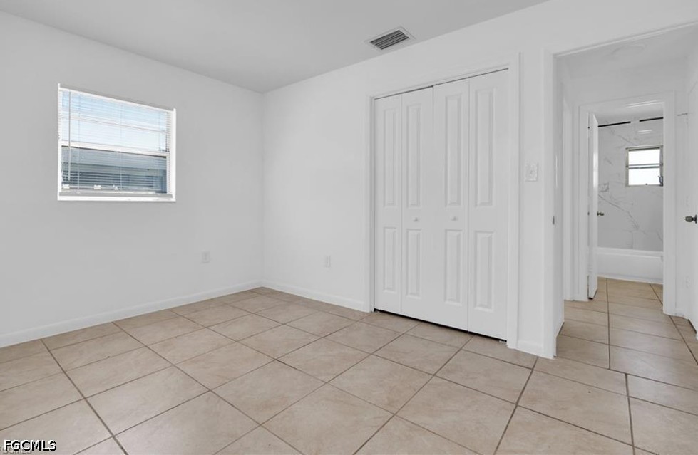 2 Bed Duplex for Sale in Fort Myers, photo 7