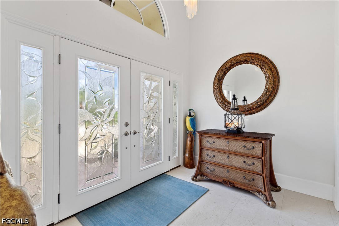3 Bed Pool Home for Sale in Cape Coral, photo 7