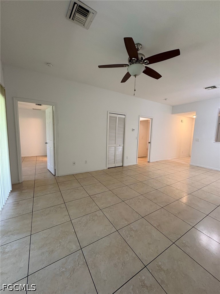 2 Bed Triplex for Sale in Cape Coral, photo 7