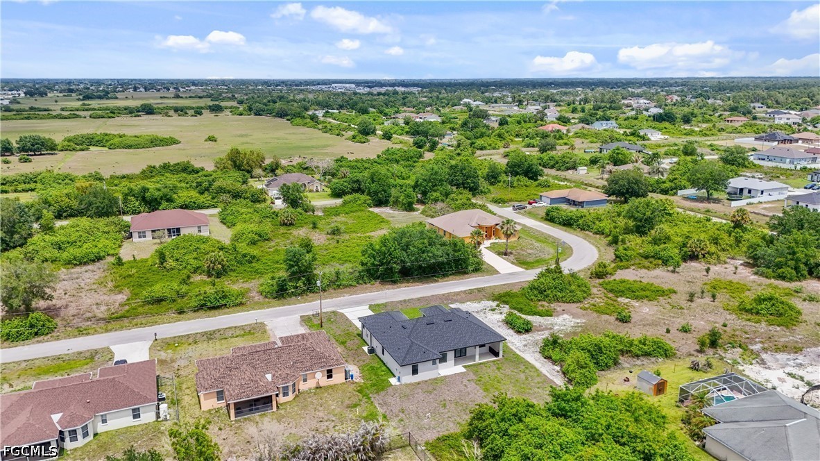 4 Bed SingleFamilyResidence for Sale in Lehigh Acres, photo 7