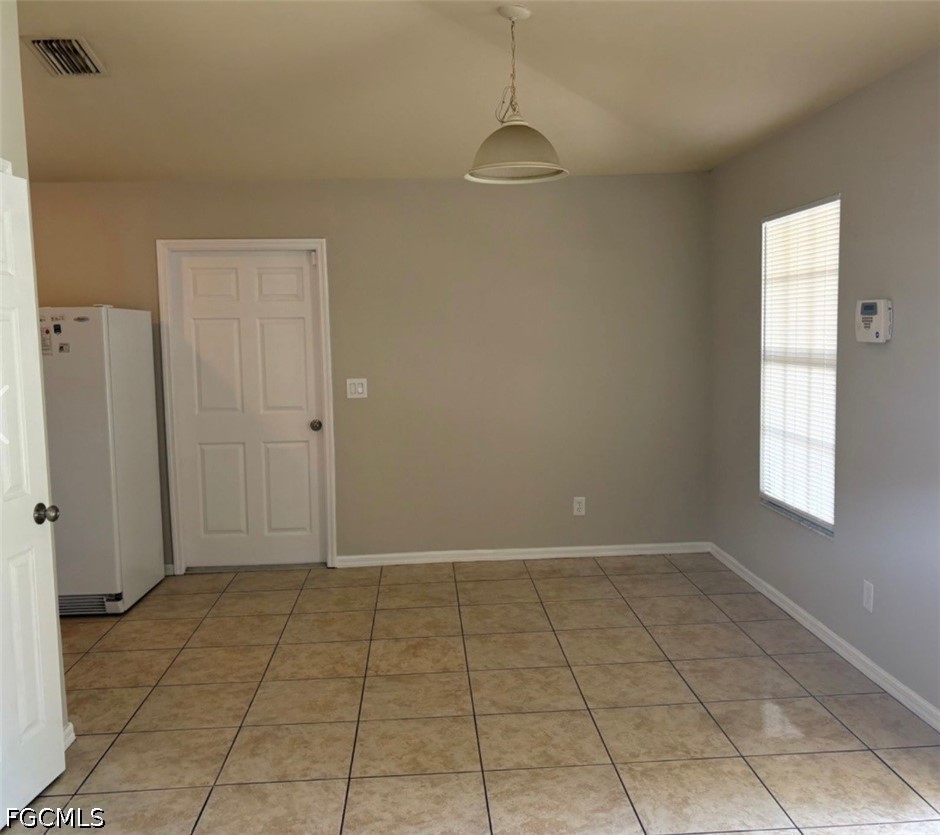 3 Bed SingleFamilyResidence for Sale in Fort Myers, photo 7